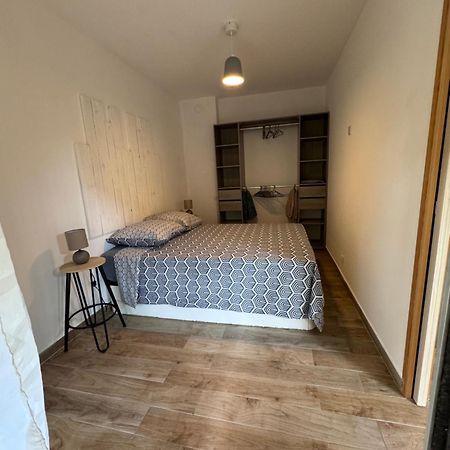 Appartement Avec Jardin Mandelieu Exteriör bild