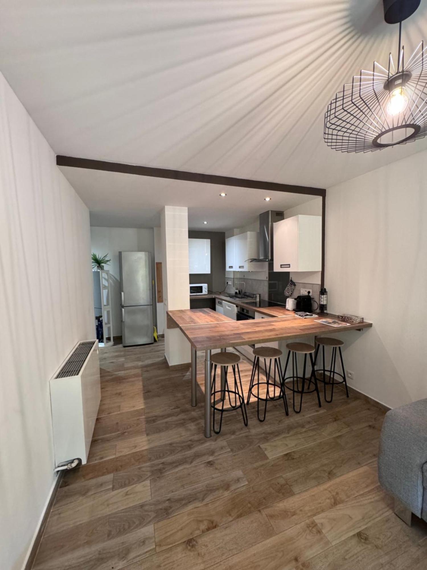 Appartement Avec Jardin Mandelieu Exteriör bild