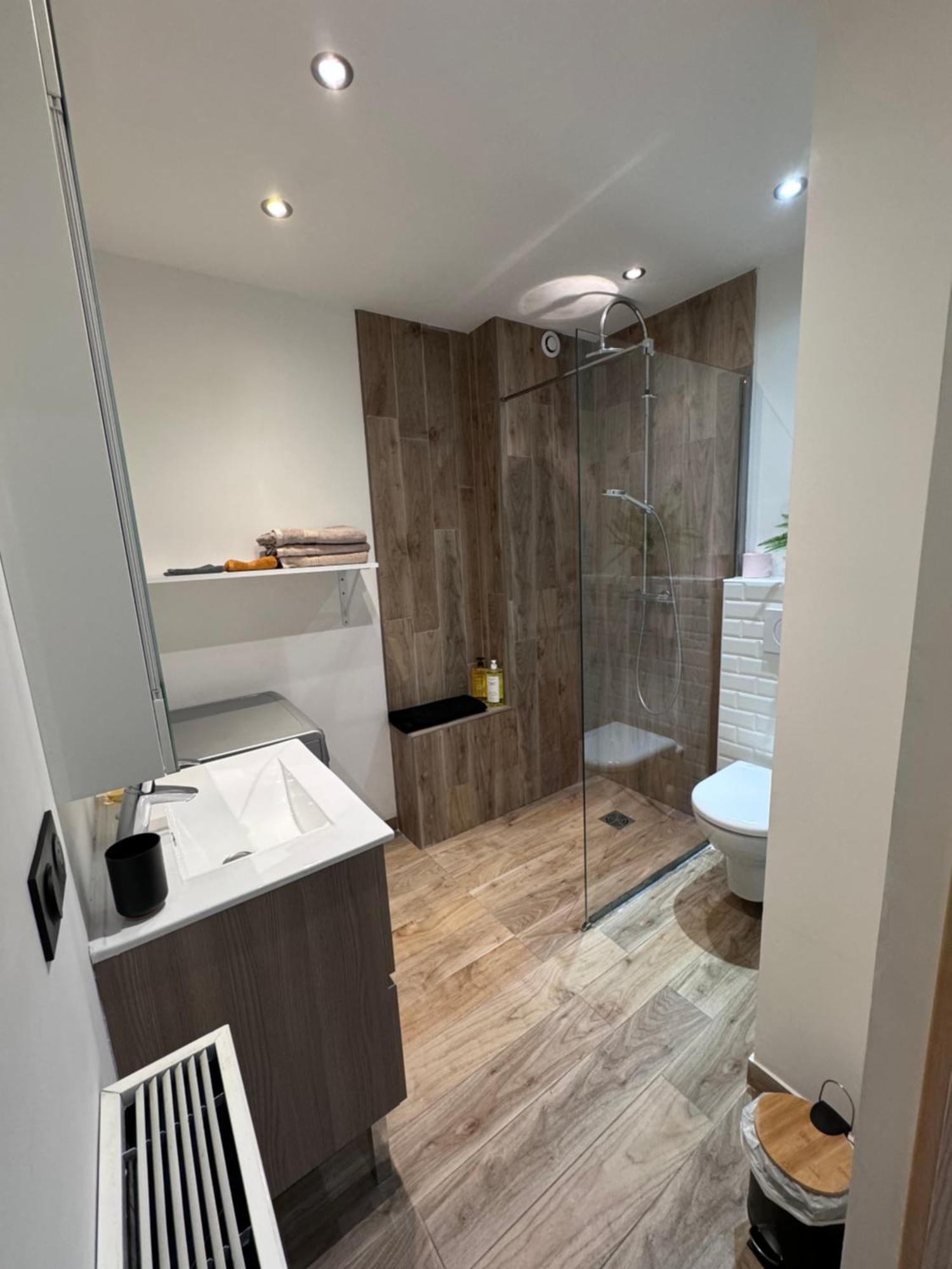 Appartement Avec Jardin Mandelieu Exteriör bild